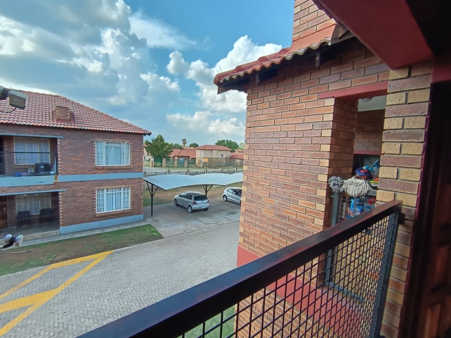 3 Bedroom Property for Sale in Waterval East North West